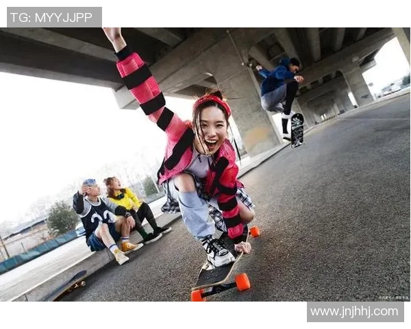 从零起步滑板技巧全解析助你轻松掌握灵活性与平衡感