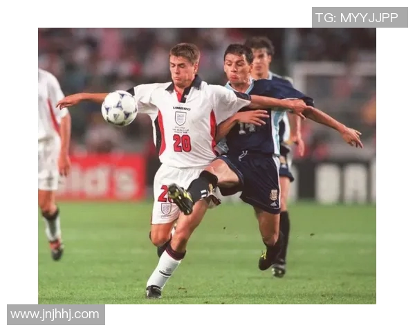 1998年法国足球明星的辉煌历程与世界杯夺冠背后的故事 1998年法国足球明星的辉煌历程与世界杯夺冠背后的故事