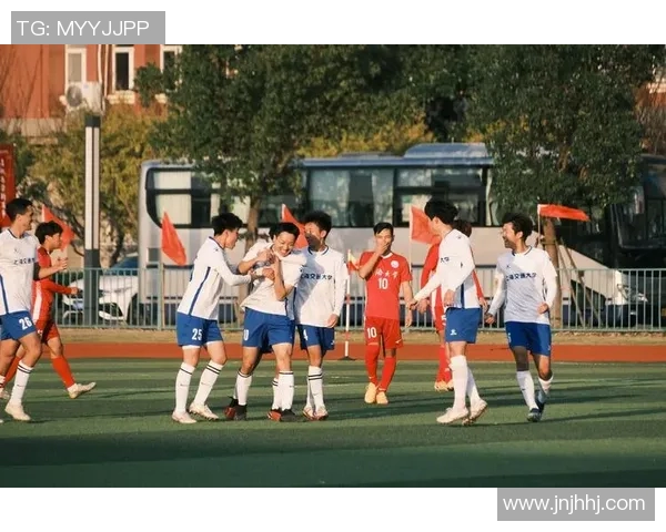 上海足球队荣登足球配合排行榜首位引领全国球队新风潮