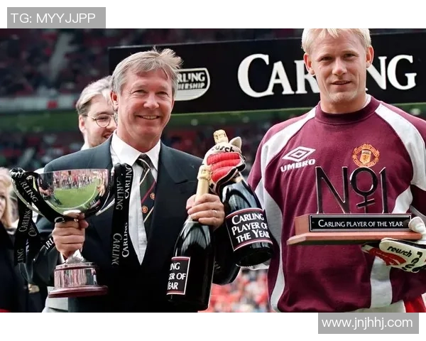 丹麦足球明星球员的辉煌历程与成就解析 丹麦足球明星球员的辉煌历程与成就解析